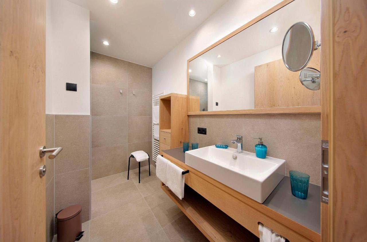Appartement-Hotel Anthea Tirolo Ngoại thất bức ảnh